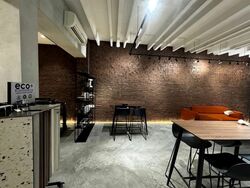 Serangoon Road (D12), Retail #558871471